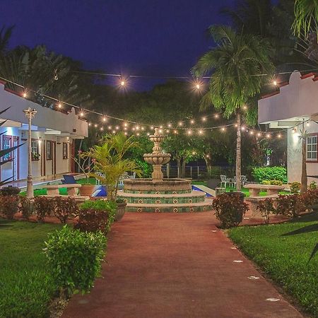 Hotel Lagoon - Pet Friendly Chetumal Esterno foto